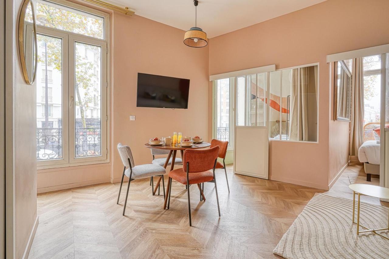 Appartement Place Du Marechal Juin - Gourgaud Paris Ngoại thất bức ảnh