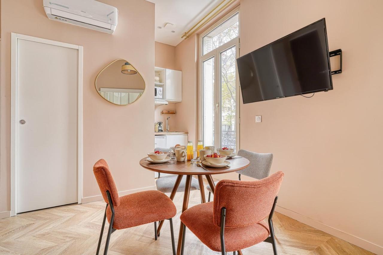 Appartement Place Du Marechal Juin - Gourgaud Paris Ngoại thất bức ảnh